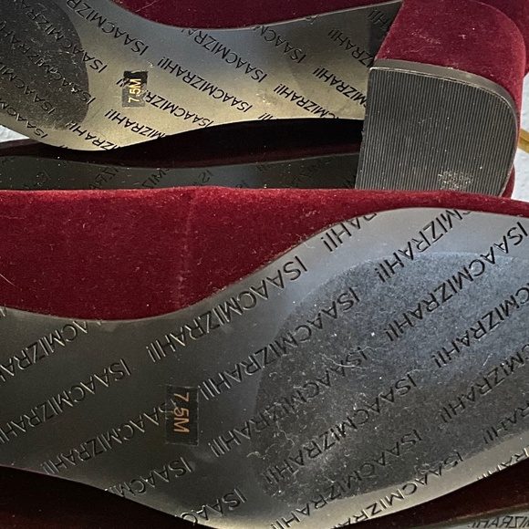 NWOT Holiday Party Velvet Embellished Block Heel Comfy Pumps Christmas Red 7.5 - Picture 7 of 8